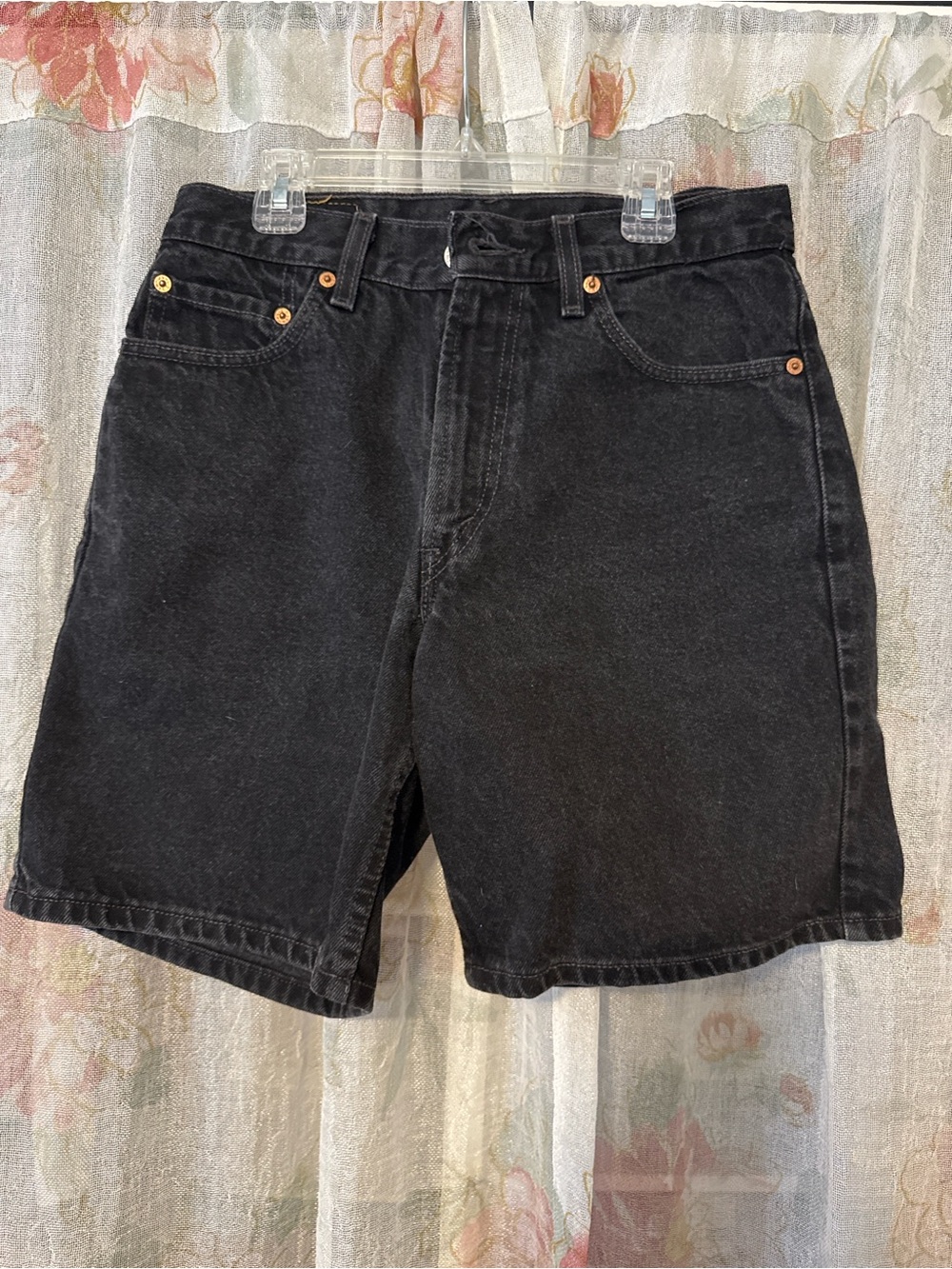 Levi's Black Denim Shorts — Relaxed Straight Fit